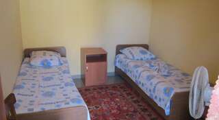 Гостиница Причал 38 Джубга Двухместный номер эконом-класса с 1 кроватью или 2 отдельными кроватями-3